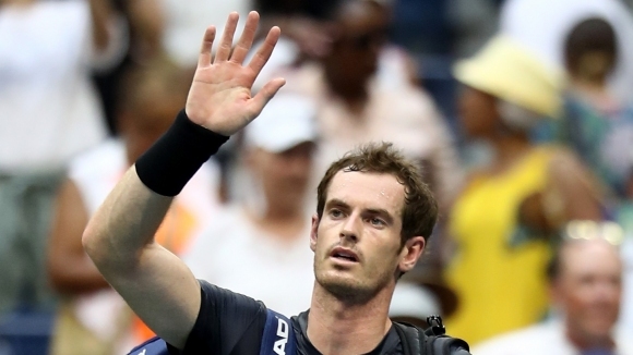 Бившият номер 1 в световната ранглиста Анди Мъри беше принуден