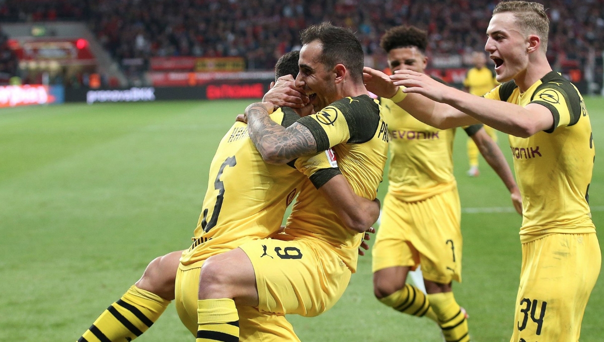 След спиращ дъха сблъсък Борусия Дортмунд измести Байерн Мюнхен от