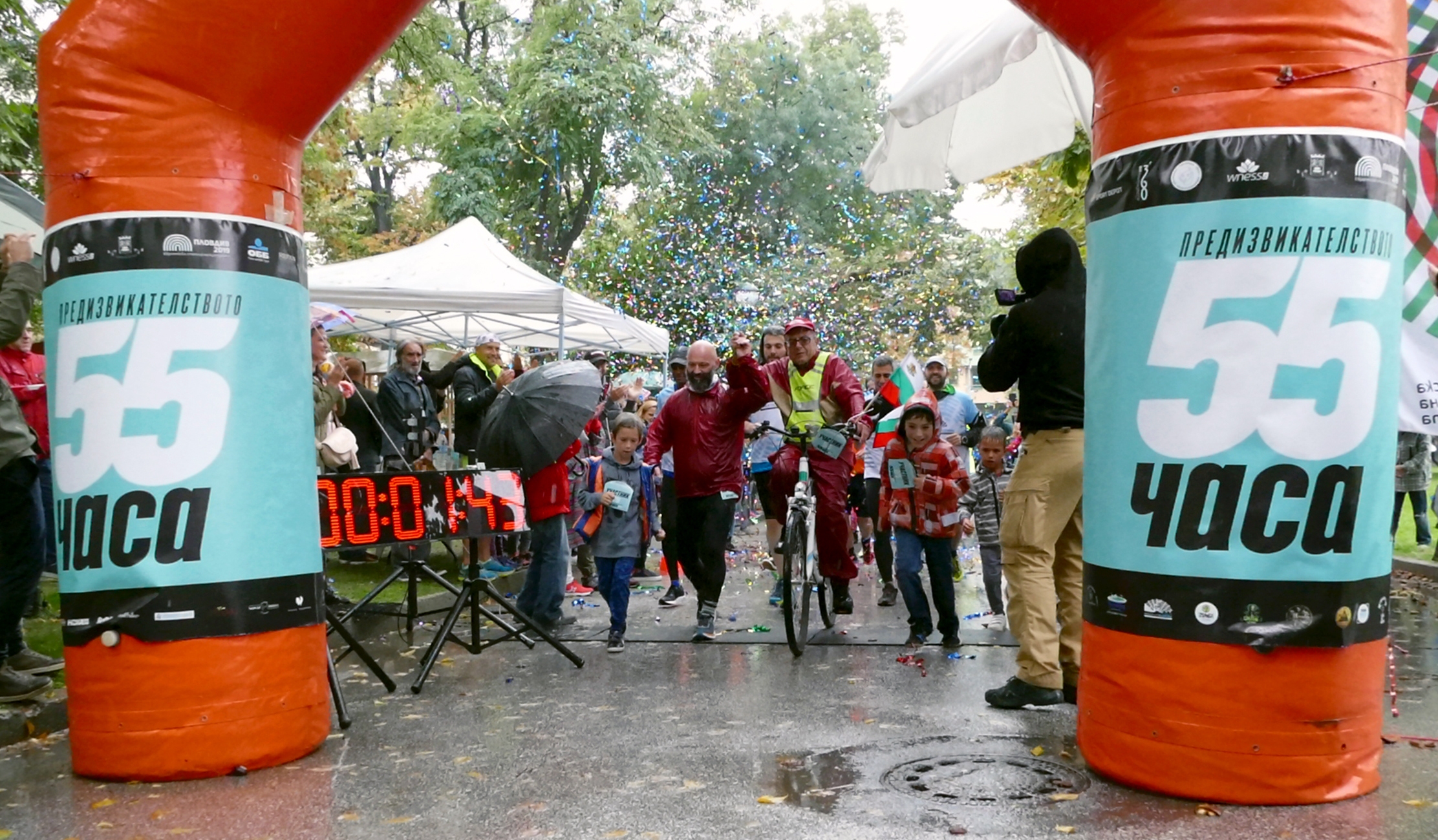 Ултрамаратонецът Краси Георгиев успя в своето 55 часово предизвикателство и финишира