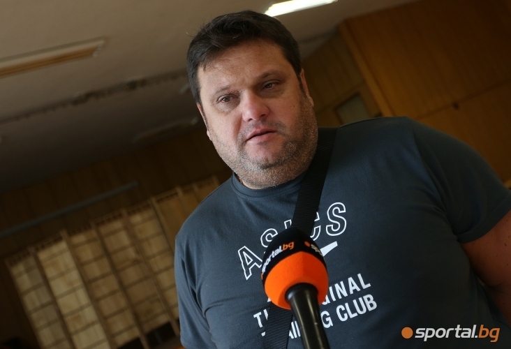 Бившият национален селекционер по волейбол Мартин Стоев коментира в интервю