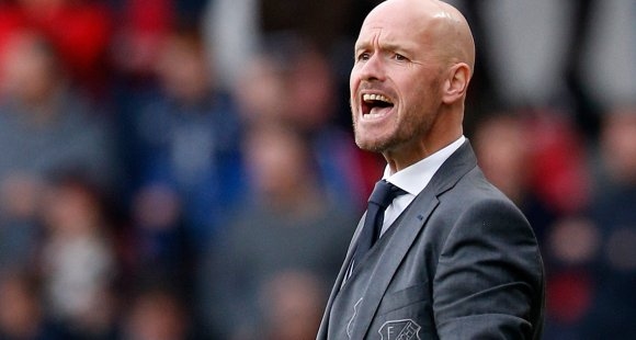 Старши треньорът на Аякс Ерик тен Хаг изрази съжаление за