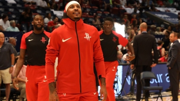 Кармело Антъни записа първи минути за новия си отбор Хюстън