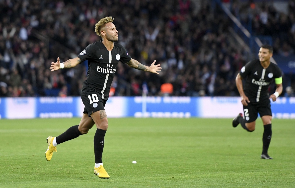 Отборите на Пари Сен Жермен и Цървена звезда излизат един