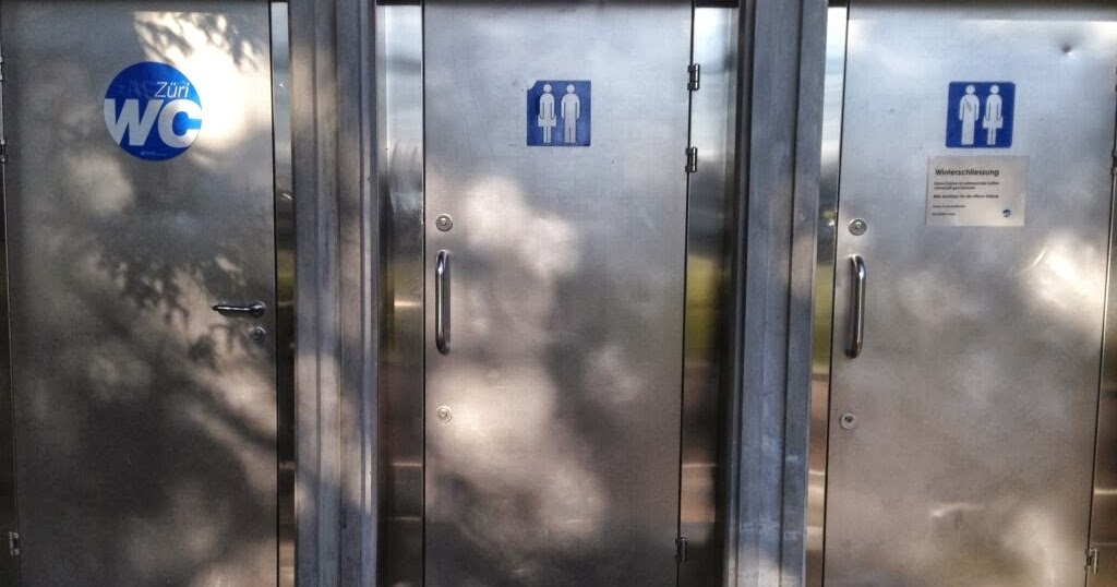 Ръководството на Манчестър Юнайтед обмисля обособяването на джендър неутрални тоалетни на
