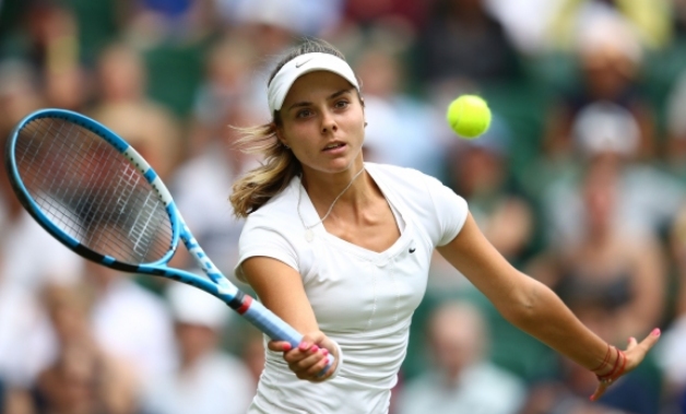 Първата ракета на България Виктория Томова победи японката Мая Хиби