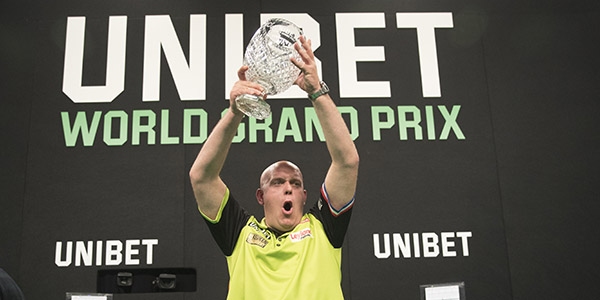 Световният №1 в дартса Майкъл ван Гервен спечели за четвърти