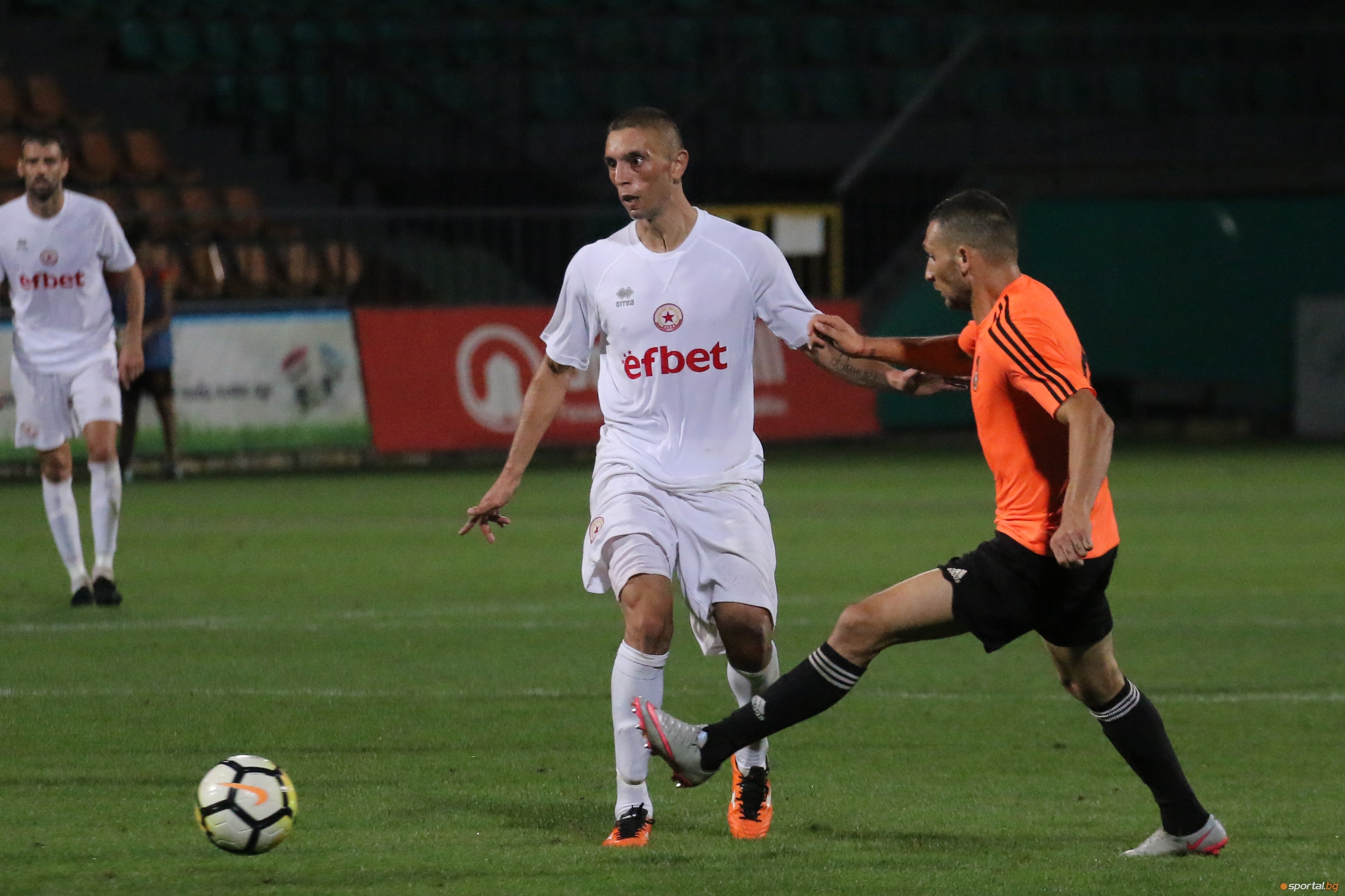 Перлата в селекцията на втородивизионния ЦСКА 1948 Мариян Огнянов ще