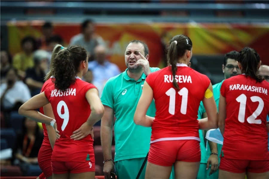 Женският национален отбор отстъпи на Русия с 1 3 21 25 20 25