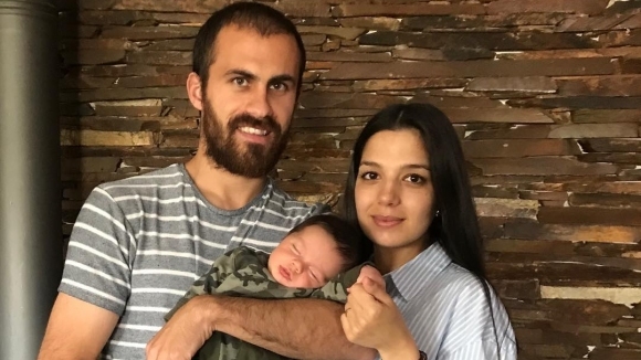 Откакто стана баща през май Тиаго Родригес залива Инстаграм със