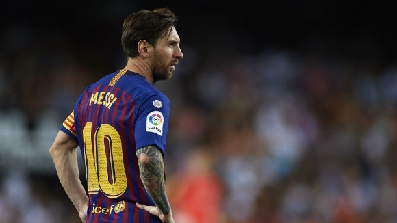 Суперзвездата на Барселона Лионел Меси може да напусне тима без