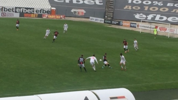 Отборите на Локомотив Пловдив и Царско село завършиха наравно 1 1