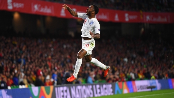 Испания приема Англия в Севиля в голямото дерби от четвъртия