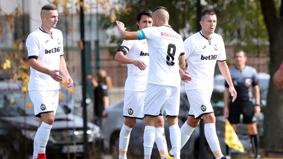 Славия отпрати кипърския защитник Йоргос Параскева 19 годишният бранител от Пафос