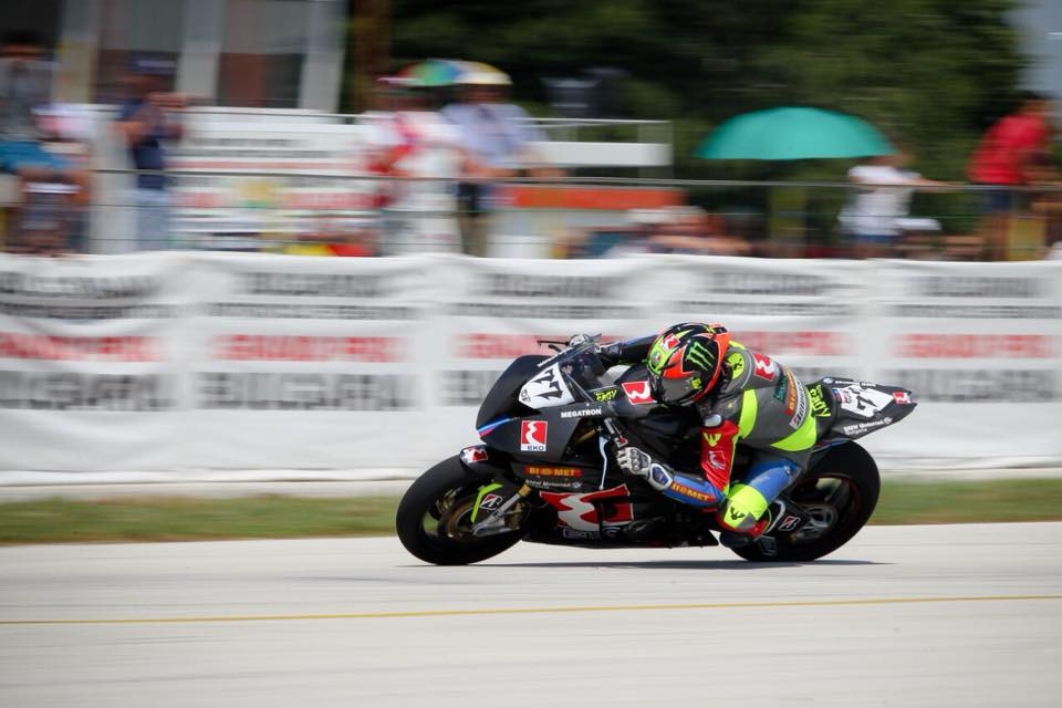 75 пилоти от България Македония Румъния и Турция караха в