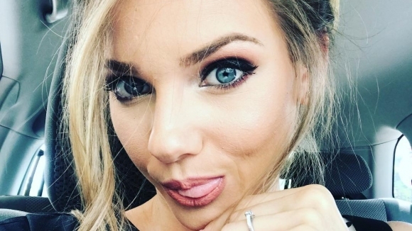 Мис България 2013 Нанси Карабойчева сподели интересен кадър в социалната