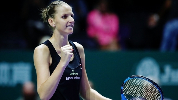 Поставената под номер 7 Каролина Плишкова Чехия е първата полуфиналистка