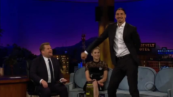 Златан Ибрахимович доказа че почти нищо не може да му