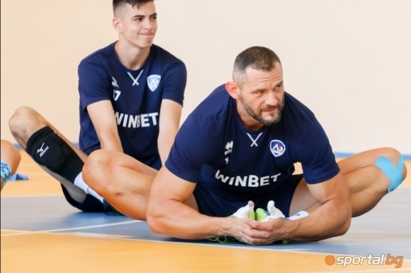 Опитният волейболист и капитан на Левски Смилен Мляков ще бъде