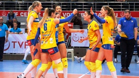 Волейболният отбор на Марица Пловдив победи домакините от Нилюфер Беледийеси