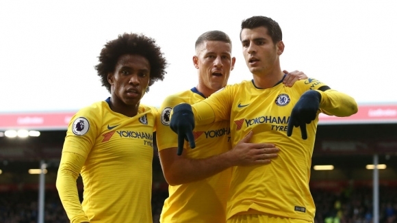 Бърнли приема един от трите непобедени отбора в Премиър лийг