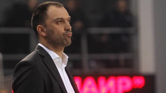 Шампионът и носител на Купата на България с Лукойл Академик