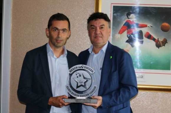 Треньорът на националния отбор на България по плажен футбол Симеон