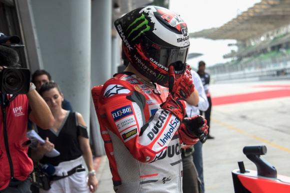 Пилотът на Ducati в MotoGP Хорхе Лоренсо ще пропусне четвърти