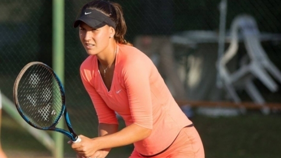 Джулия Терзийска преодоля квалификациите на турнира по тенис на твърди