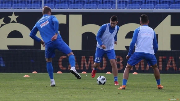 Първият тим на Левски проведе възстановителна тренировка ден след изразителната