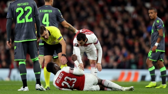 Нападателят на Арсенал и английски футболен национал Дани Уелбек претърпя