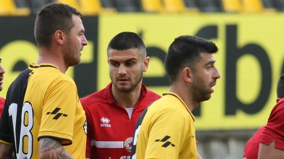 Миньор Перник победи Септември Симитли с 1 0 и записа шеста