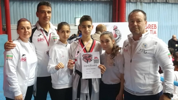 Две сребърни отличия спечелиха младите български състезатели на силния турнир