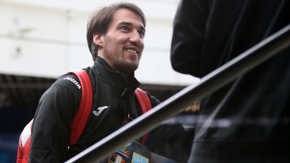 Националният отбор по футбол на България пристигна благополучно на летището