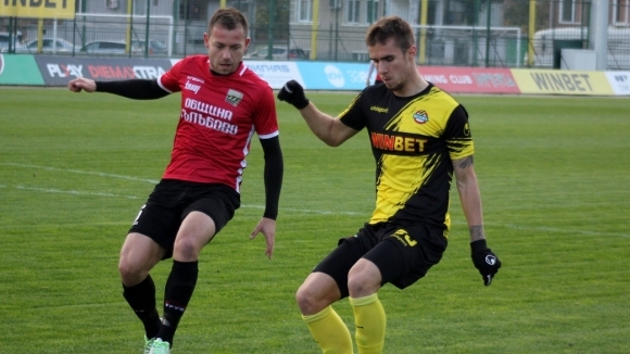 Ботев Пловдив се наложи с 2 0 над Ботев Гълъбово в