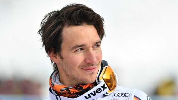 Германският скиор в алпийските дисциплини Феликс Нойройтер е счупил пръст