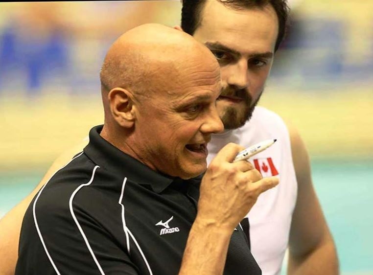 Легендарният волейболен треньор Глен Хоуг се завръща начело на мъжкия