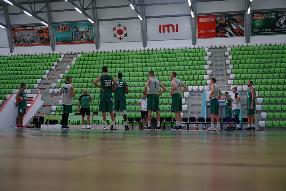Мъжкият баскетболен отбор на Балкан ще има две седмици без