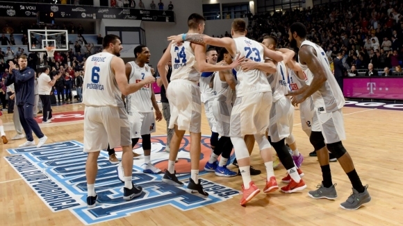 Черногорският тим Будучност нанесе първа загуба за сезона на ЦСКА