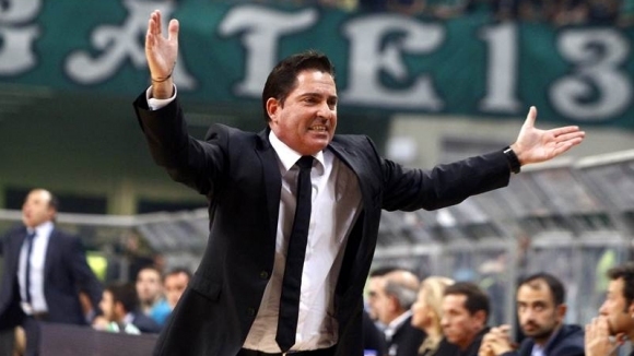 Шампионът на Евролигата с Барселона от 2010 година Шави Паскуал