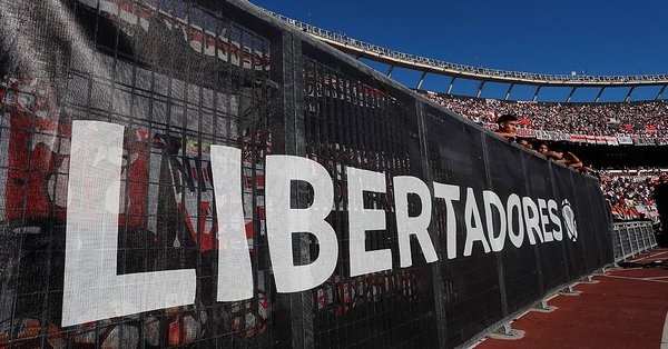Историческият реванш на финала за Купа Либартадорес между Ривър Плейт
