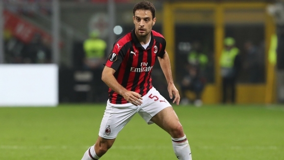 Полузащитникът на Милан Джакомо Бонавентура ще се възстановява между 8