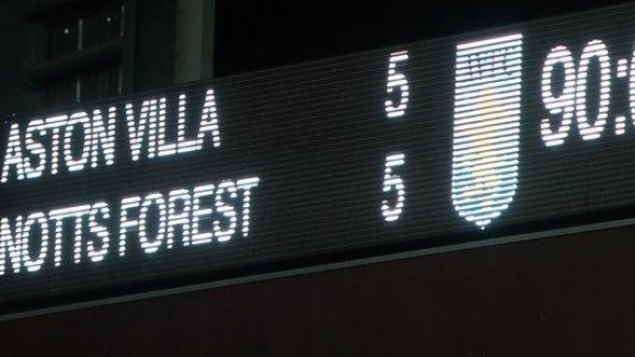 Астън Вила и Нотингам Форест изиграха спиращ дъха трилър в