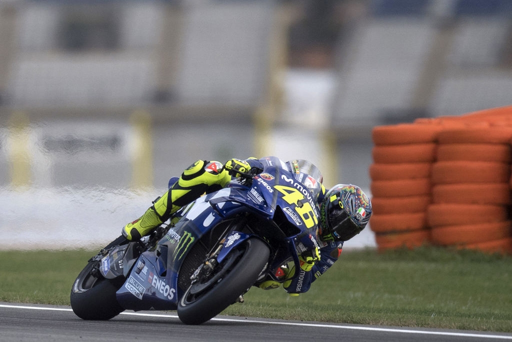 Валентино Роси разкри че промените които Yamaha представиха на тестовете