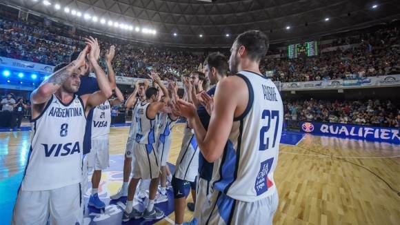 Националният отбор на Аржентина по баскетбол нанесе втора загуба на