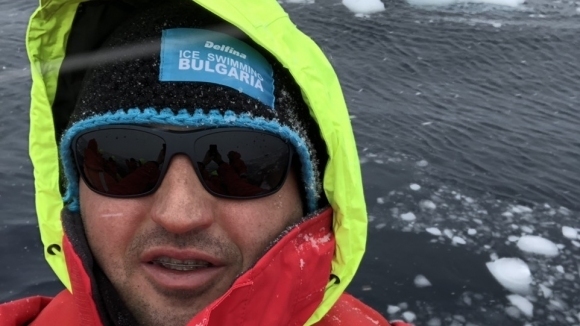 След кошмарното пътуване от ледените води на Антарктида до Южна