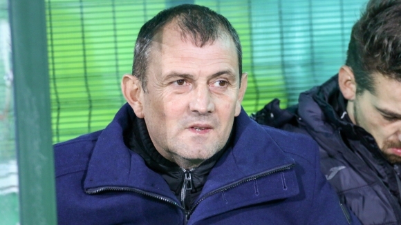 Треньорът на Славия Златомир Загорчич се колебае дали да заложи
