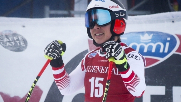 Австрийката Никол Шмидхофер спечели първото спускане за сезона от Световната