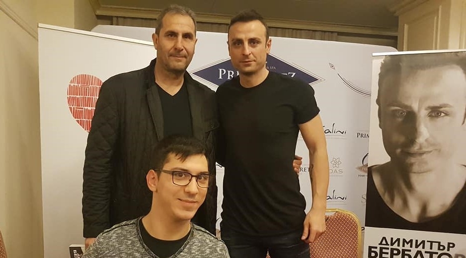 При огромен интерес българската звезда на футбола Димитър Бербатов представи