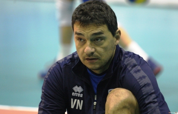 Играещият треньор на волейболния отбор на Левски Владимир Николов не