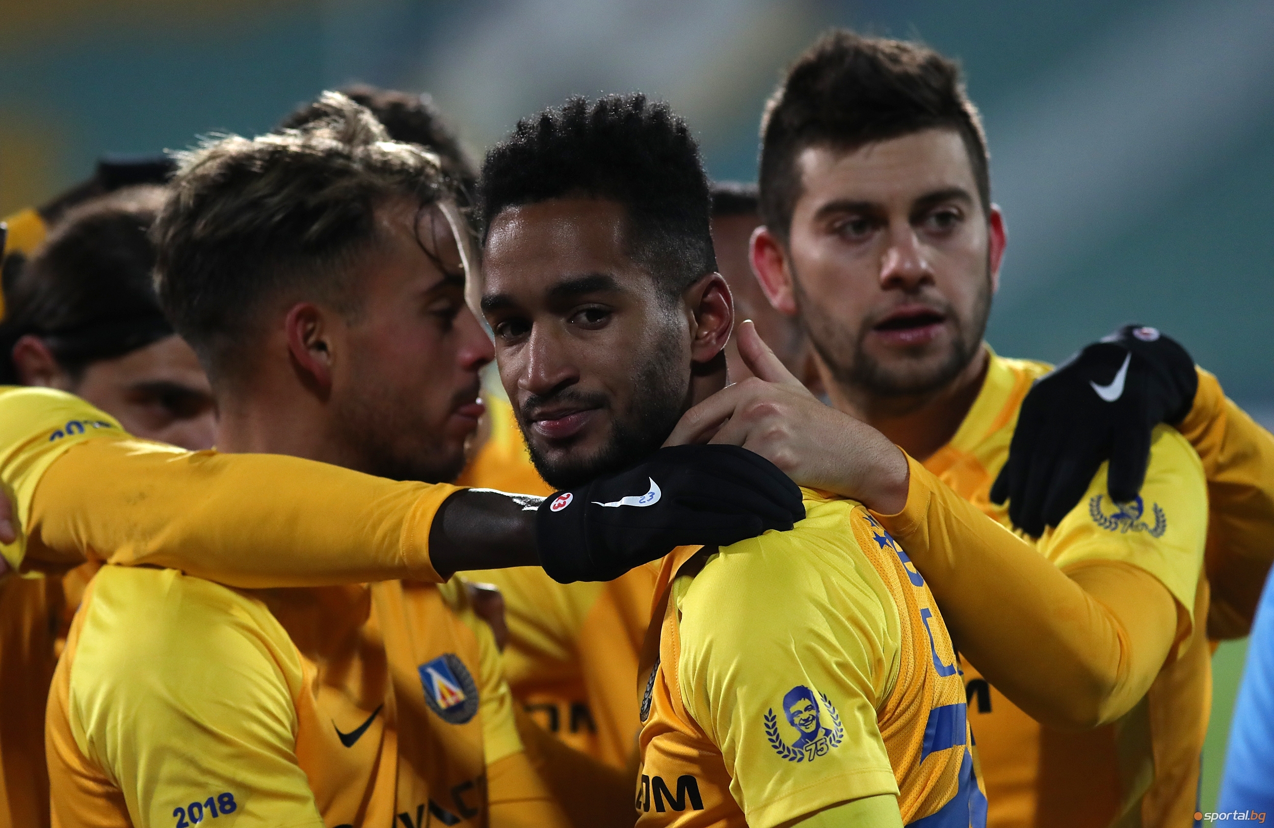 Отборът на Левски приема Етър днес от 17 30 часа в